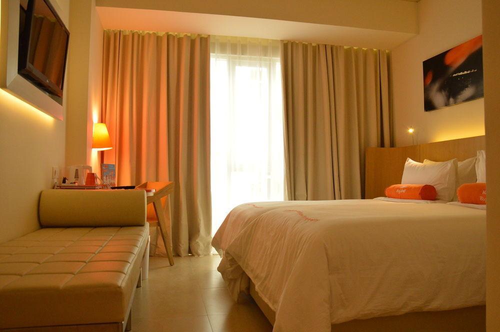 Harris Hotel Raya קוטה לומבוק מראה חיצוני תמונה