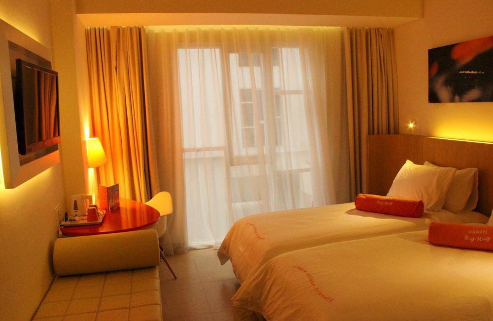 Harris Hotel Raya קוטה לומבוק מראה חיצוני תמונה