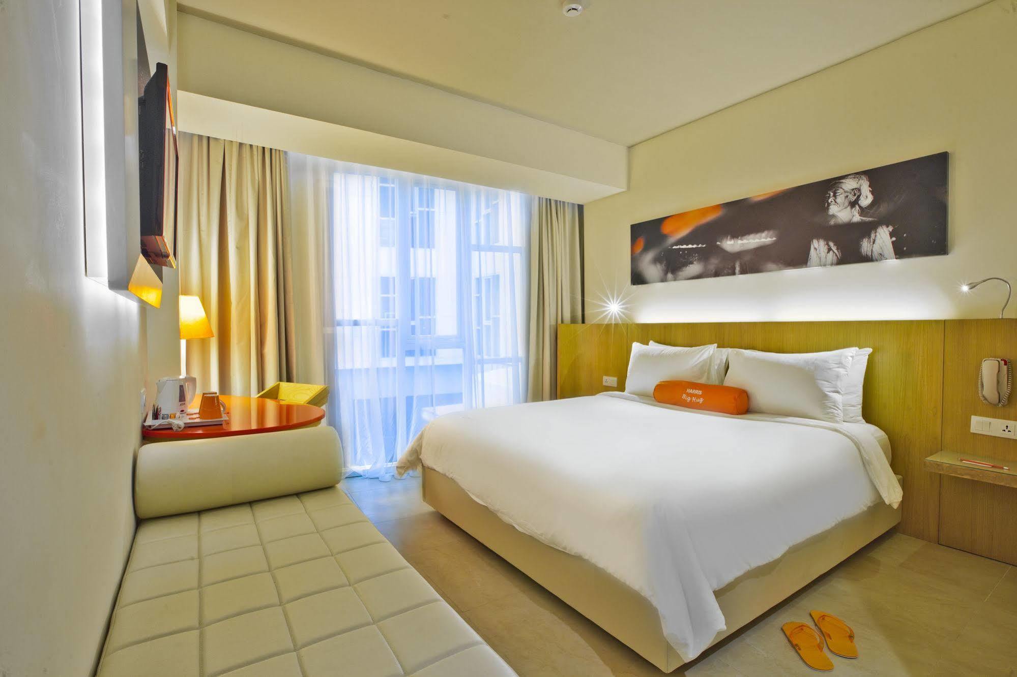 Harris Hotel Raya קוטה לומבוק מראה חיצוני תמונה