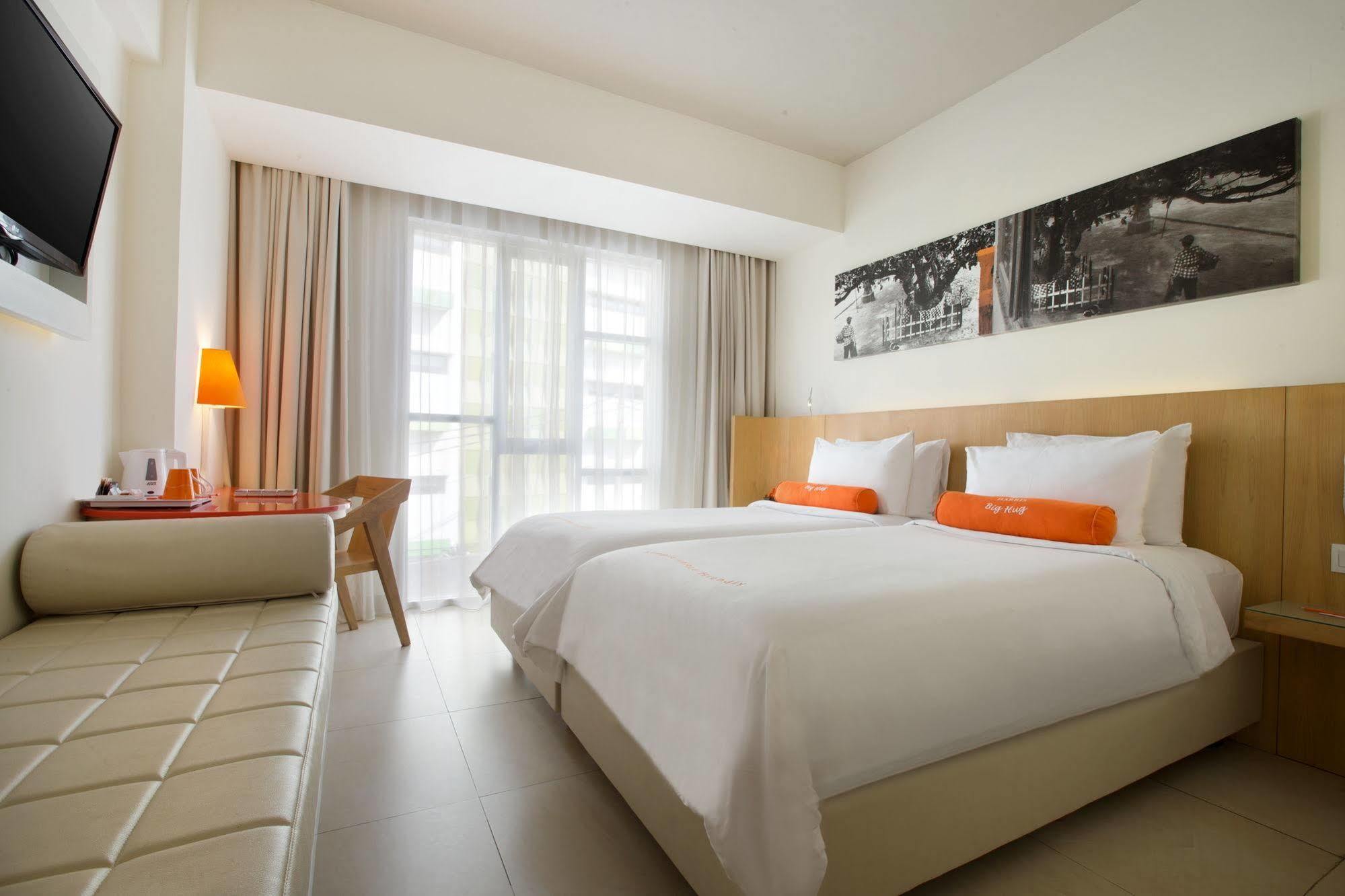 Harris Hotel Raya קוטה לומבוק מראה חיצוני תמונה