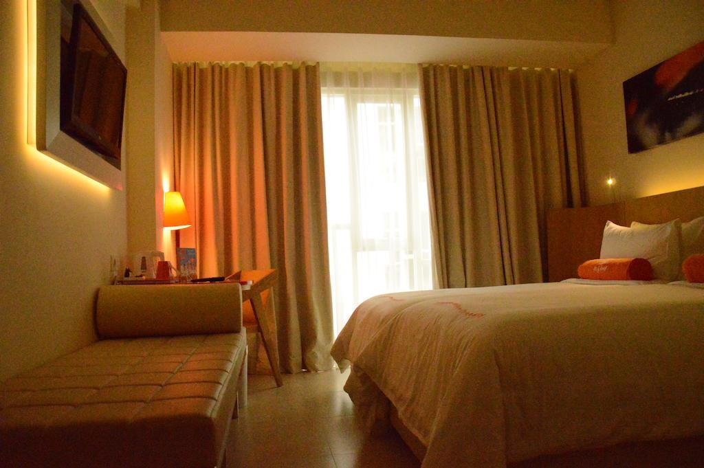 Harris Hotel Raya קוטה לומבוק מראה חיצוני תמונה